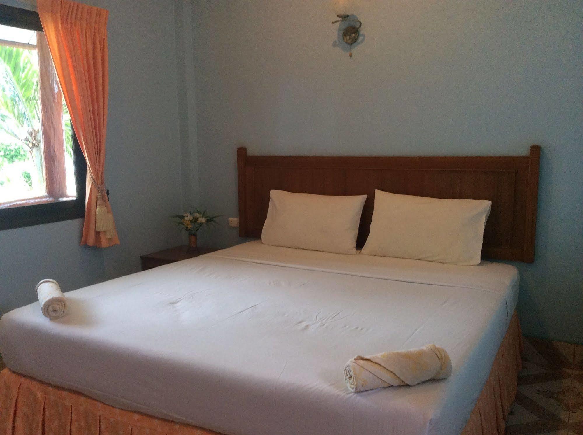 Sunsea Resort Baan Khai Extérieur photo
