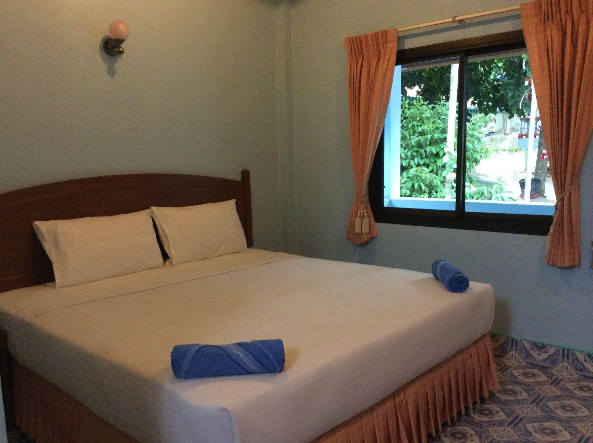 Sunsea Resort Baan Khai Extérieur photo