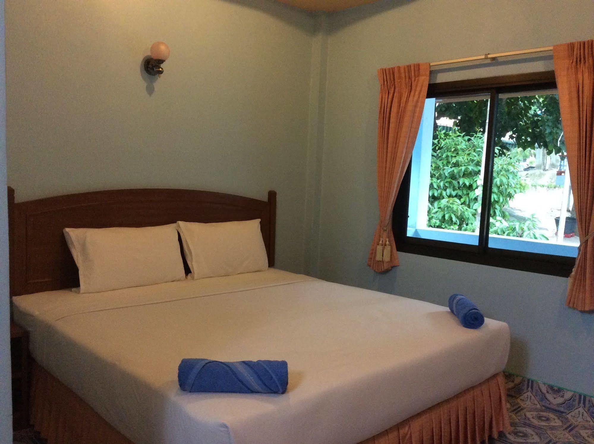 Sunsea Resort Baan Khai Extérieur photo